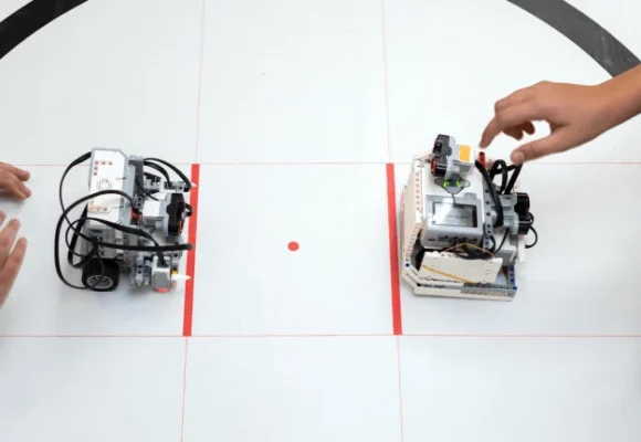 After 100 Hours of 3D Printing, a Student Built a Modular Arm for His Sister